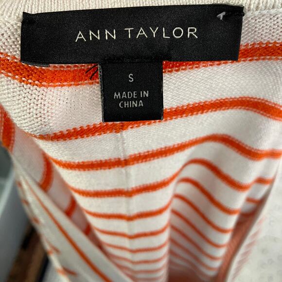 Ann Taylor Orange White Striped V-Neck Sweater Top Size‎ S SP22 Short Sleeve - Picture 7 of 15